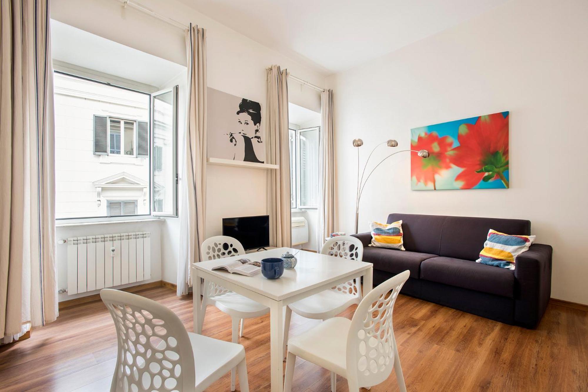 Apartment Minerva 2 Rom